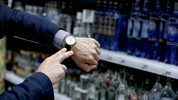 Продажа алкоголя в Крыму